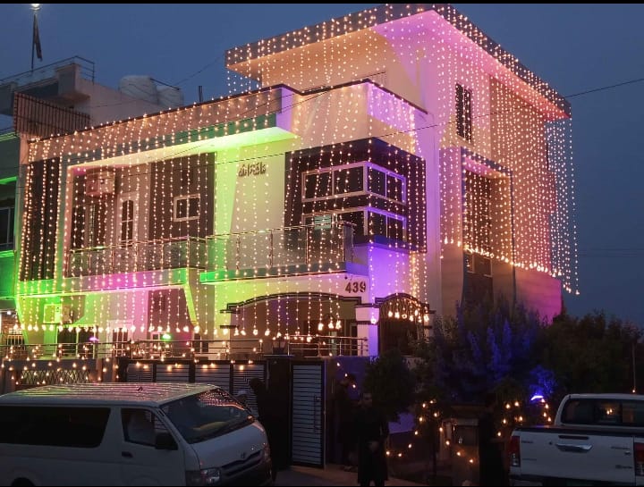 Young couple in a wedding ceremony at the beach
